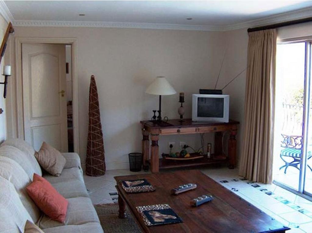 Amakhaya Lodge Hout Bay Room photo